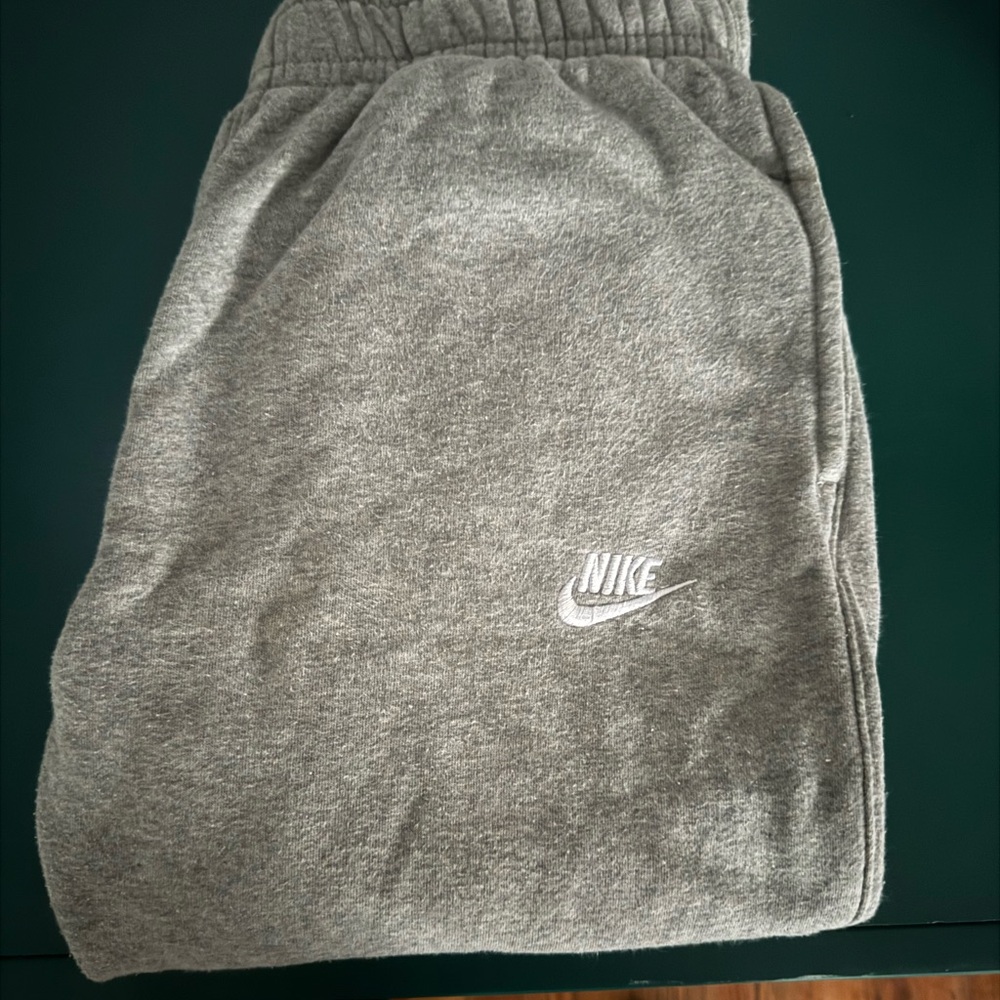 Nike Heather Gray Joggers